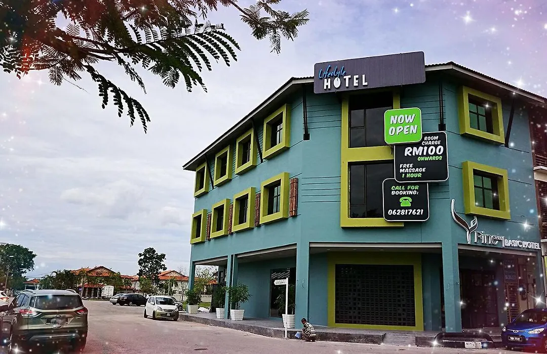 Finess Basic Hotel-1
